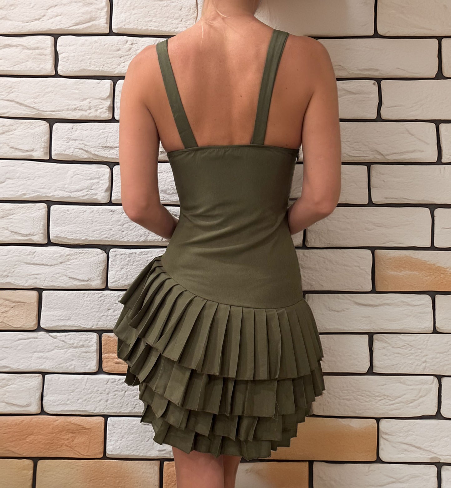 Cut Layered Pleated Green Dress